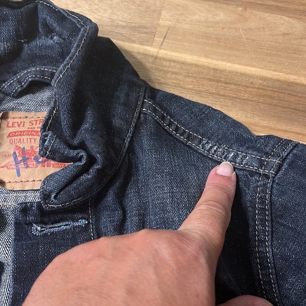 LEVIS white tag jean jacket